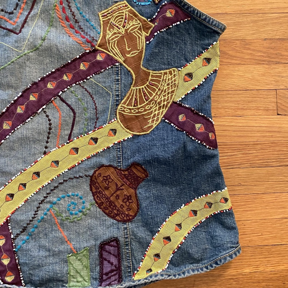 Chicos Jean Vest Womens 2 Embroidered Applique Boho Art Jacket Casual Layering - Picture 13 of 14